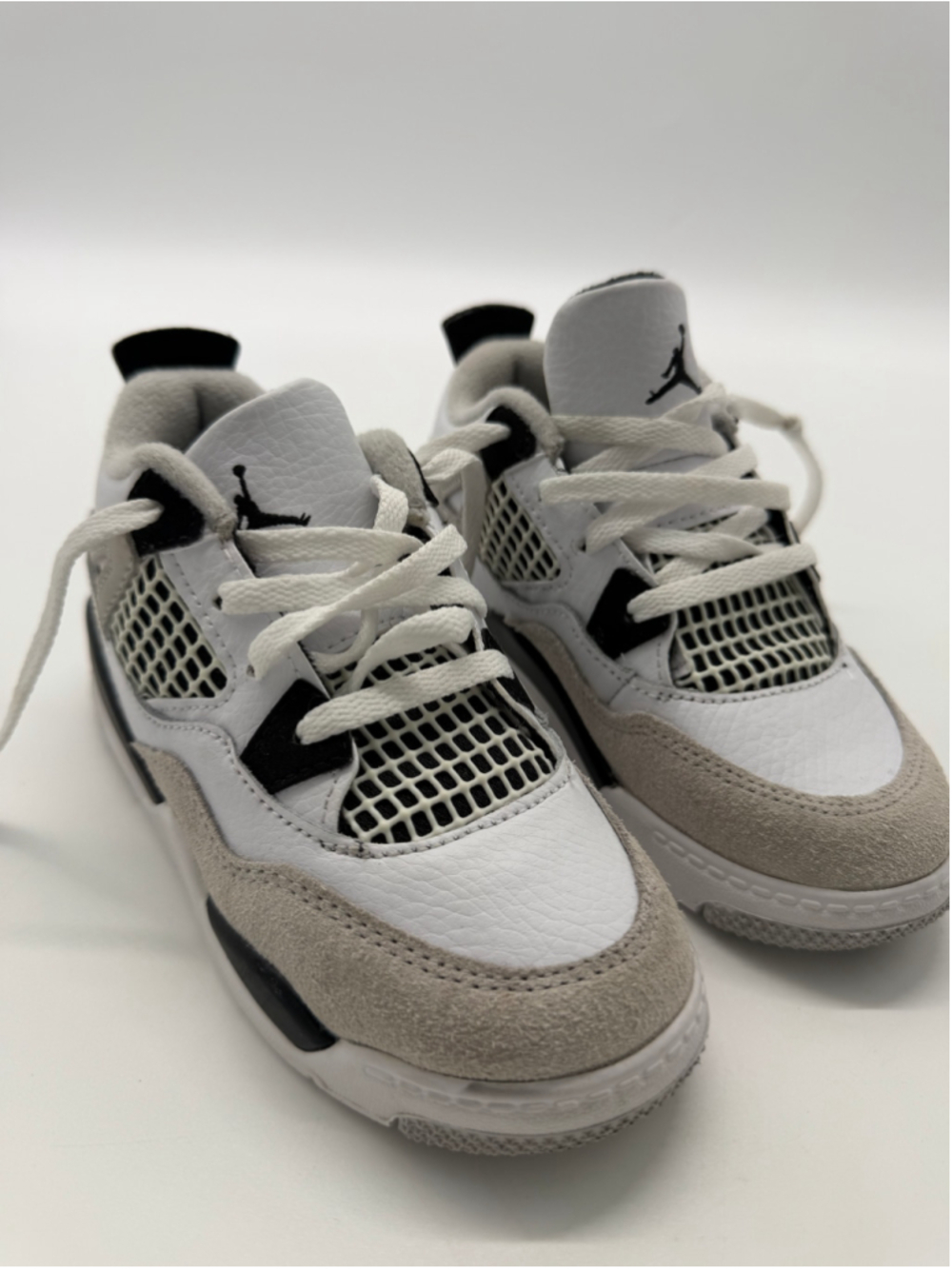 Jordan Retro 4 Sneakers Size 10 Toddler White and Grey